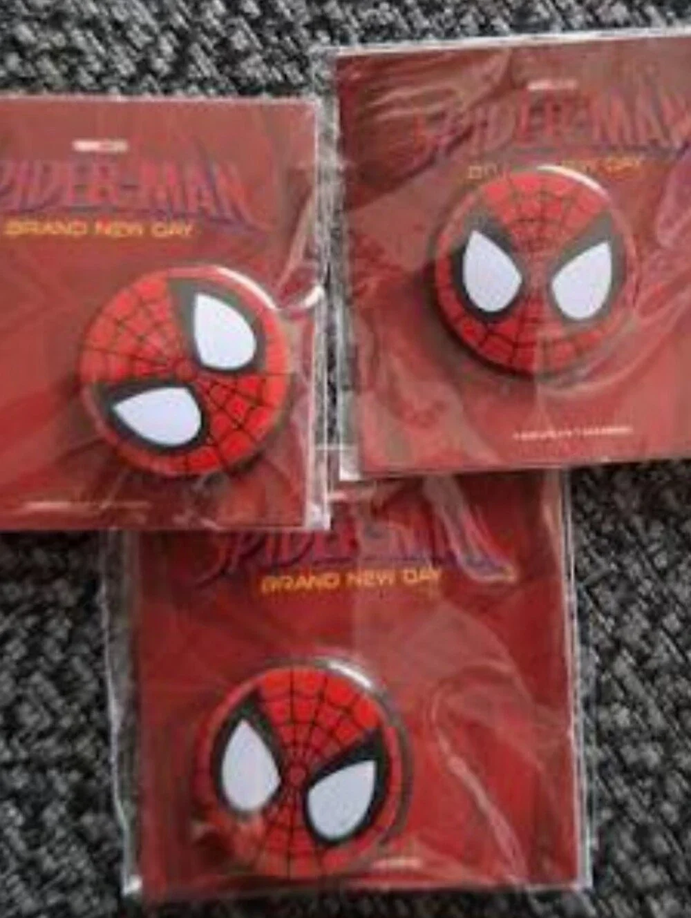Lot Of 20🕸️🕷️Spider Man Authentic Pin Gifts 🎁✨😍